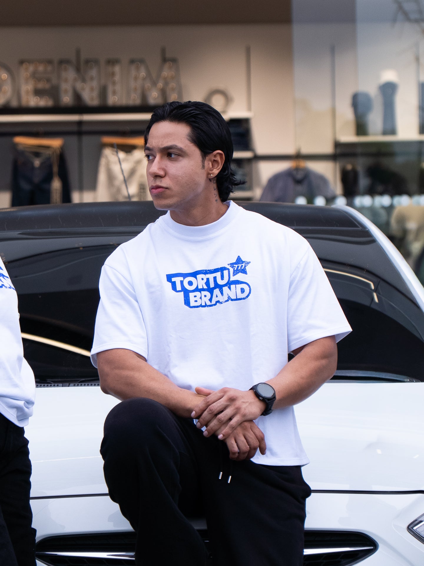 BLUE WHITTING TSHIRT WHITE